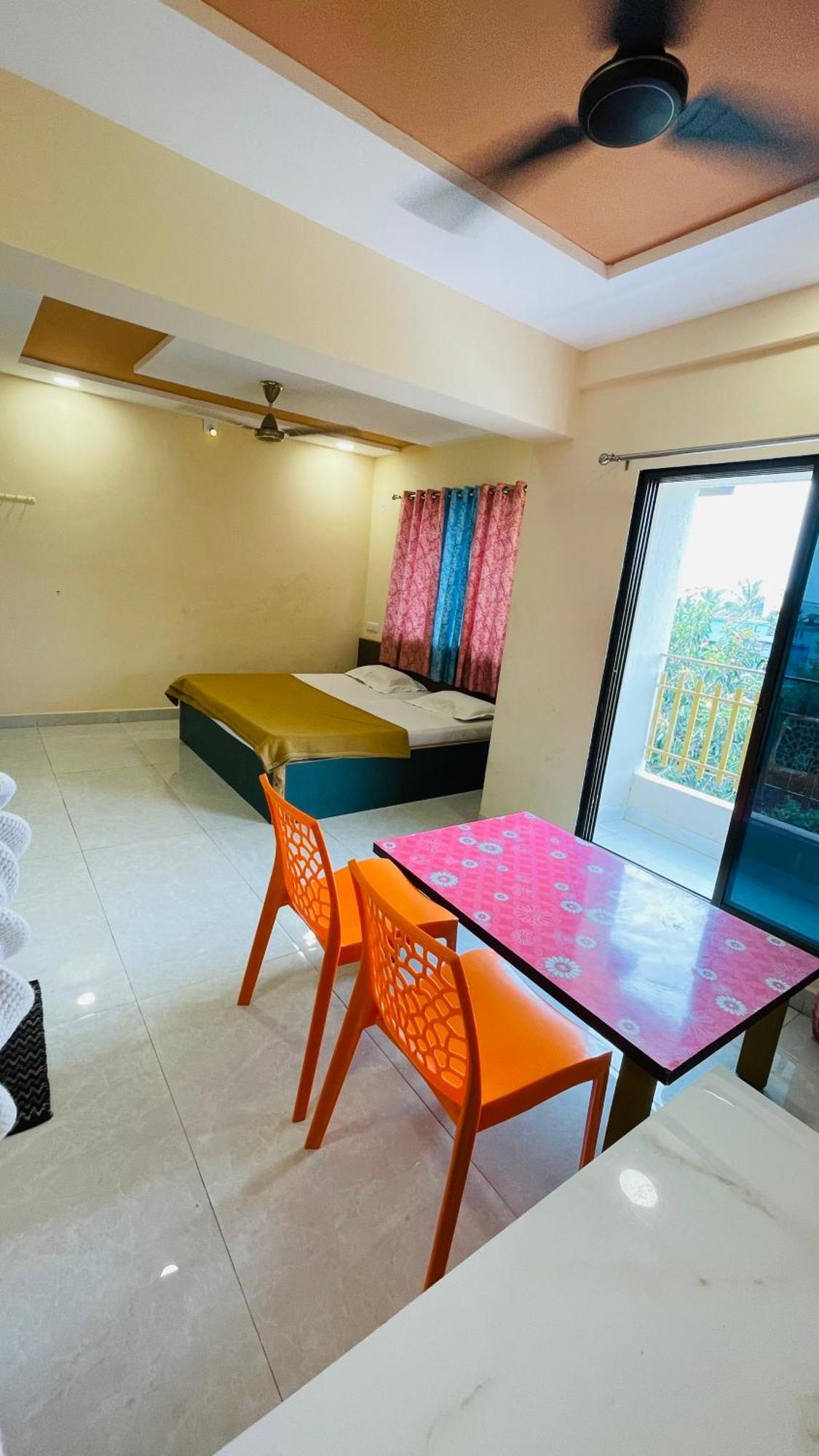 Devka House Hotel Daman Exterior foto